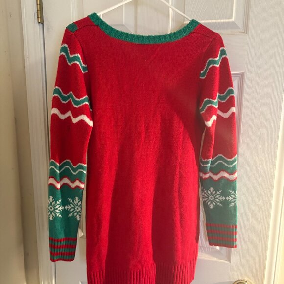 Christmas Llama Holiday Sweater - Size medium (juniors) - Picture 4 of 5